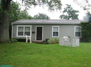 450 Sunset Dr, Johnstown, OH