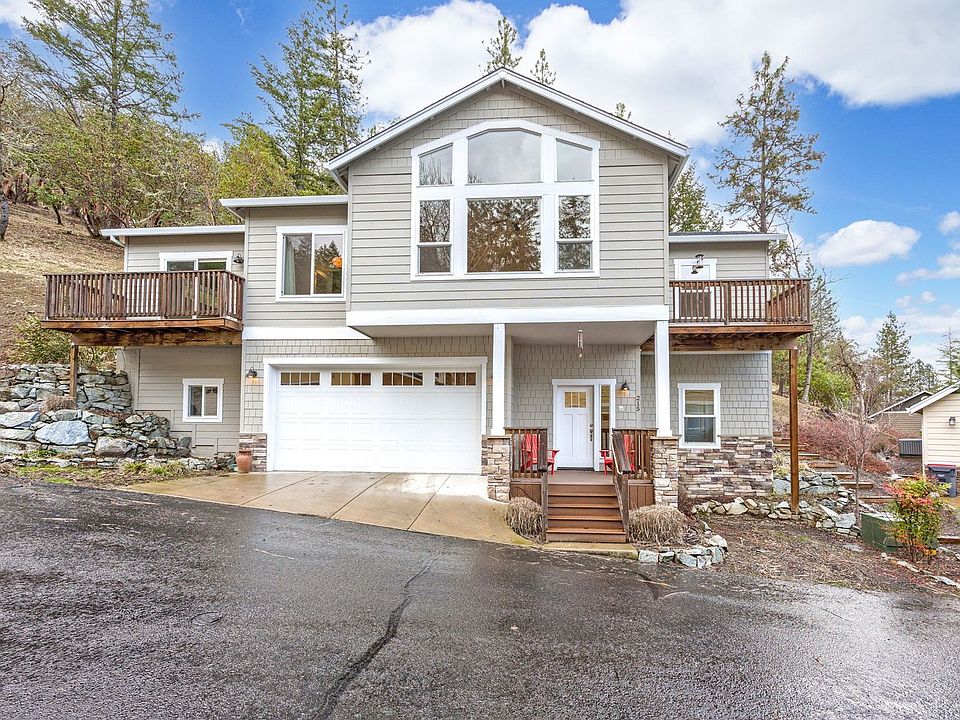 1st image of 215 Oak Knl