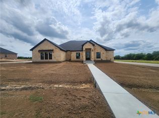 302 Rodeo Rd, Salado, TX 76571