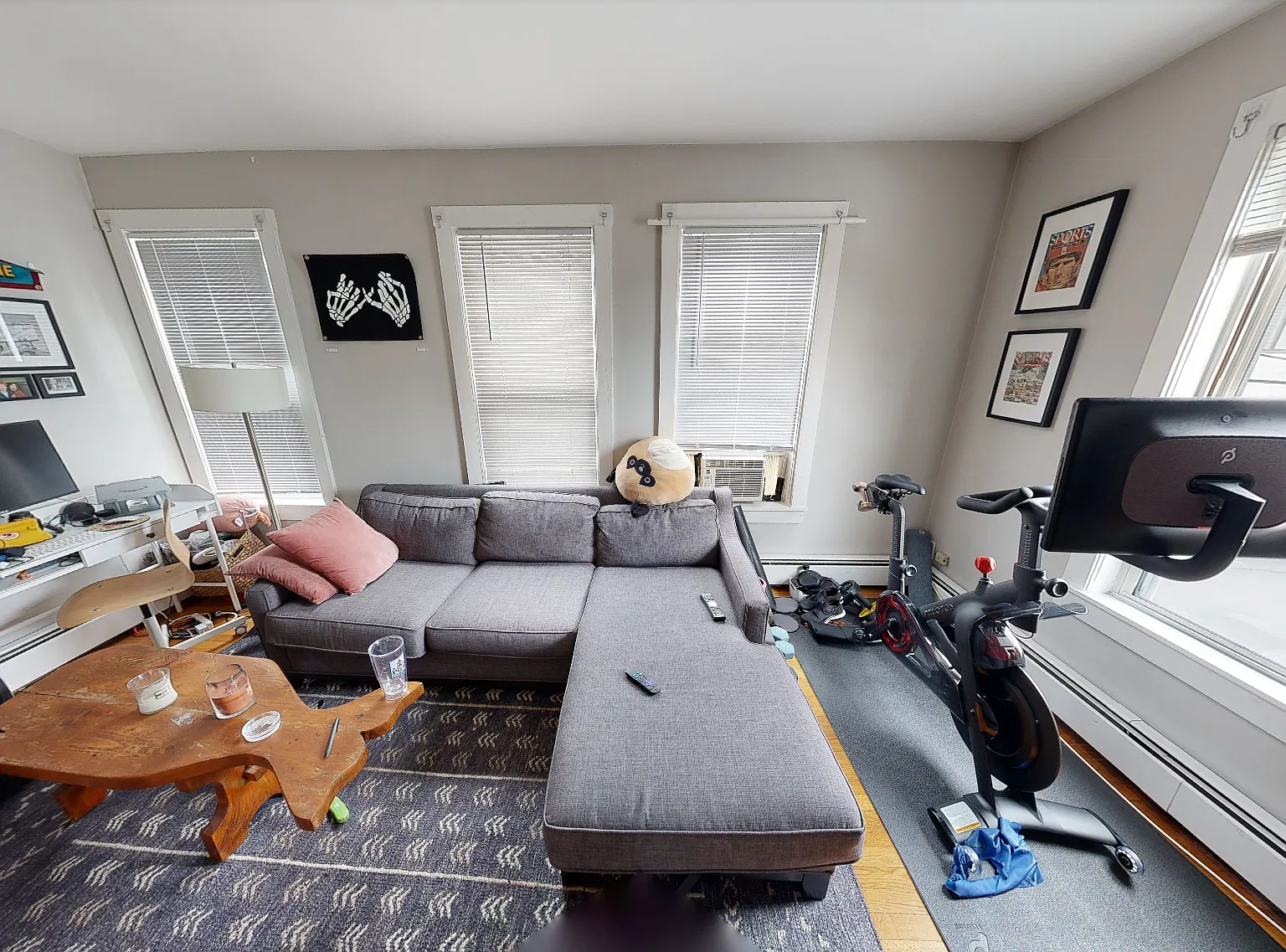 2 bed, $3,350 — Photo 1