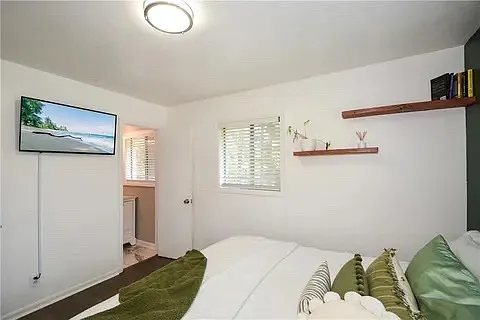 Vanguard Cir SW — Photo 29