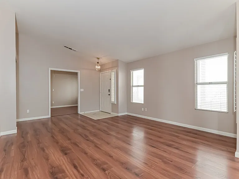 6125 Wild Berry Dr — Photo 5