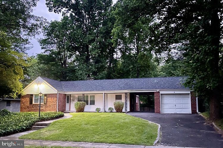 1st image of 4 Webster Ave