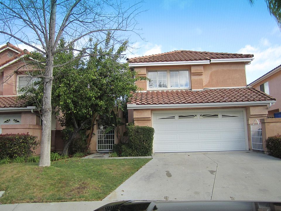 1st image of 24766 Via Del Llano