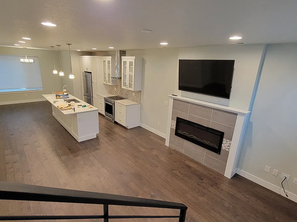 1340 Sheridan Blvd #106