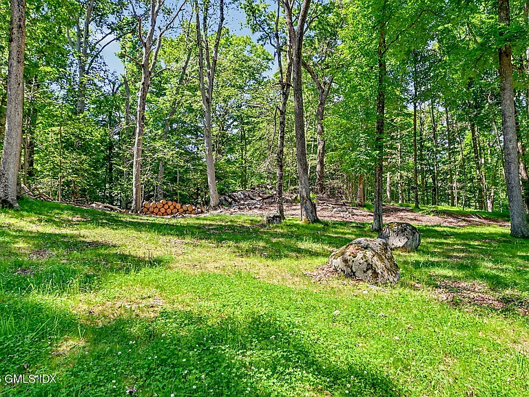 424 Cognewaugh Rd — Photo 41