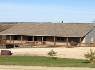 S7152A Johnson Ave, Viroqua, WI 54665