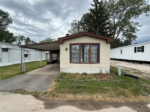 59 Annamarie Ter, Buffalo, NY 14225