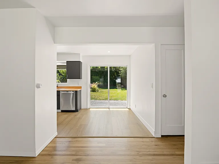 6472 SW 46th Pl — Photo 15