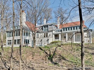 3618 Salt Creek Cir., Oak Brook, IL 60523