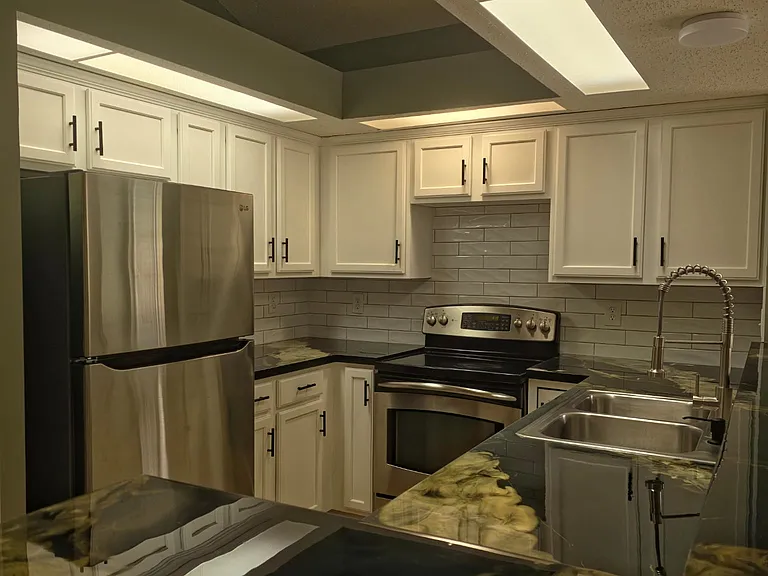 6119 Morse Glen Ct — Photo 20