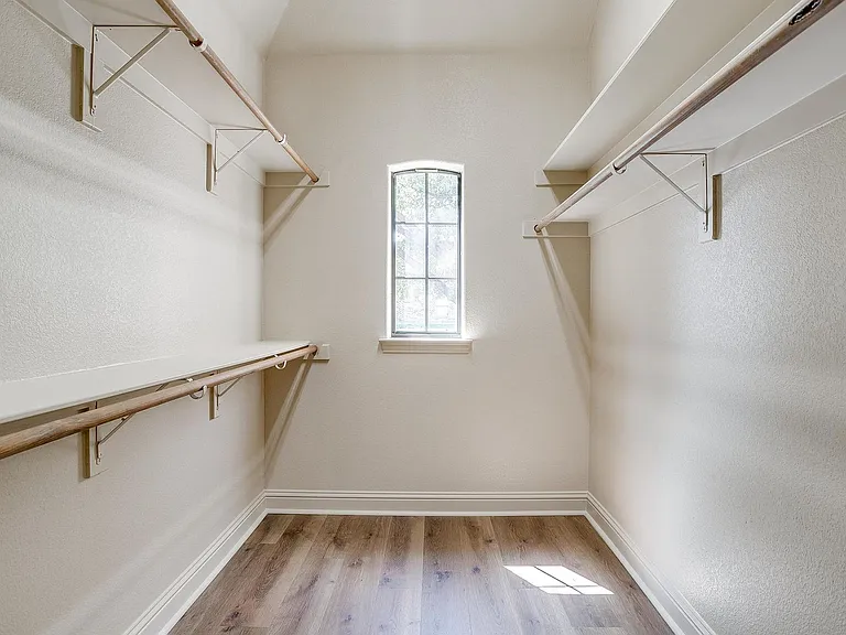 101 Prairie Dunes Dr — Photo 13