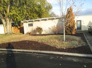 1215 SE Dewey Dr, College Place, WA 99324