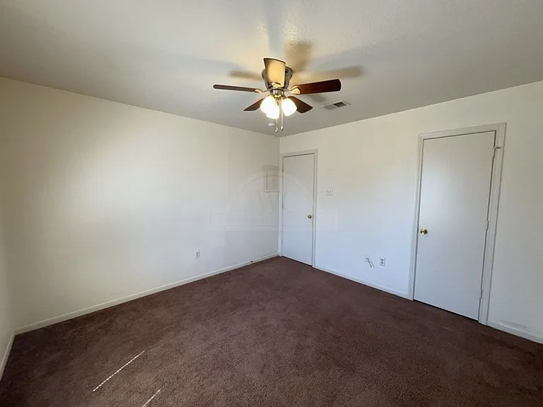 1006 Circle Dr #M — Photo 16
