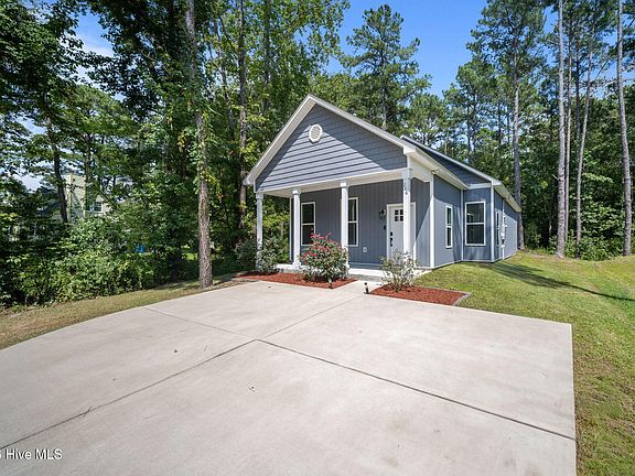 2nd image of 116 Deerfield Road