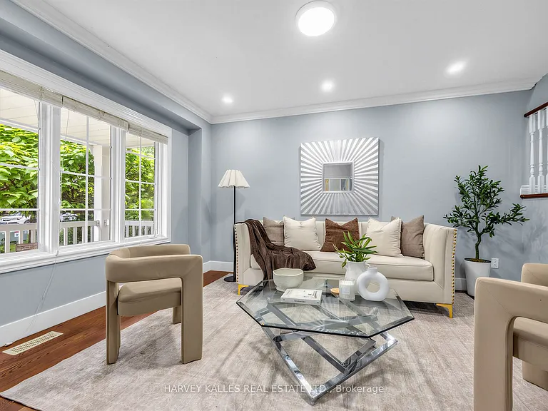 2120 Erin Gate Blvd — Photo 6
