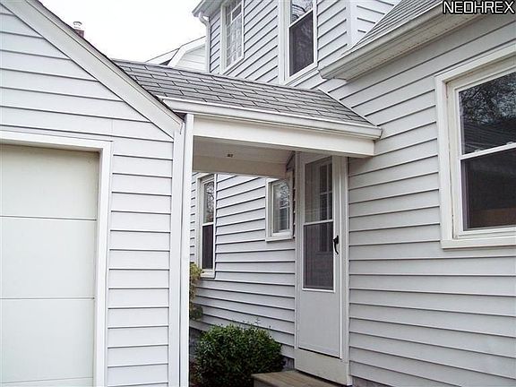 5th image of 1011 W Spruce Ave