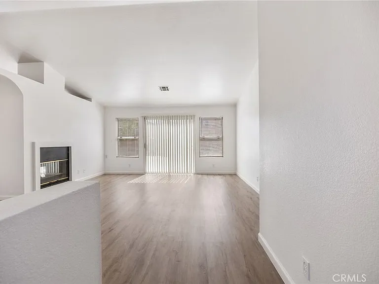 37540 Calle Mazatlan — Photo 2