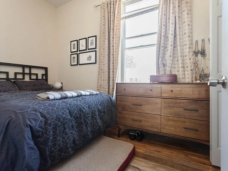 901 N Winchester Ave #3F — Photo 8