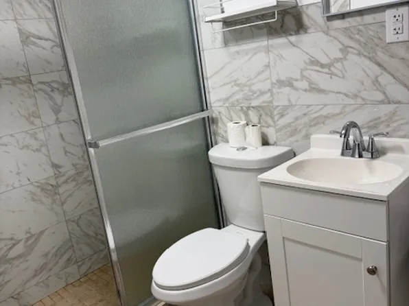 455 East 43rd Street image 21 of 21