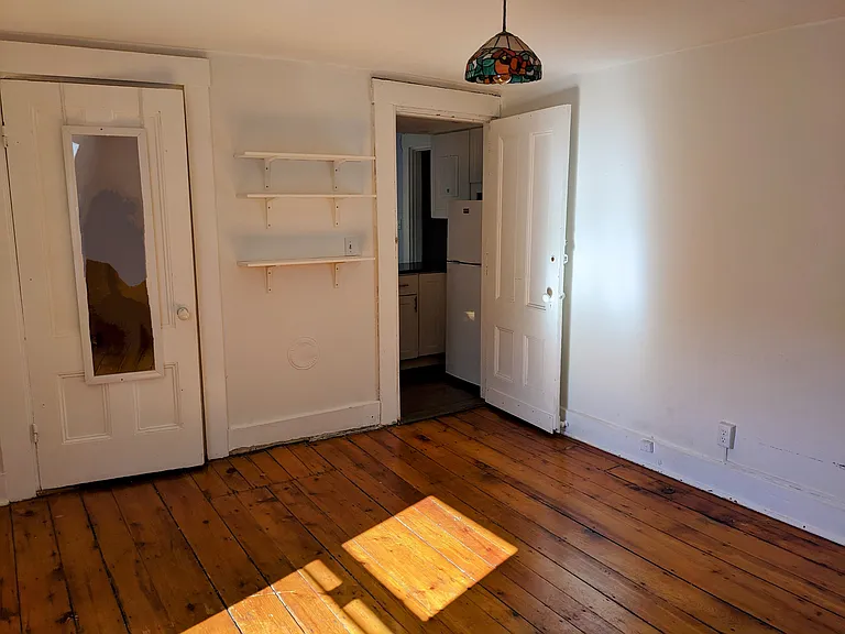 69 Dana St #6 — Photo 7