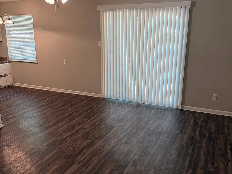 7425 Van Natta Ln — Photo 6