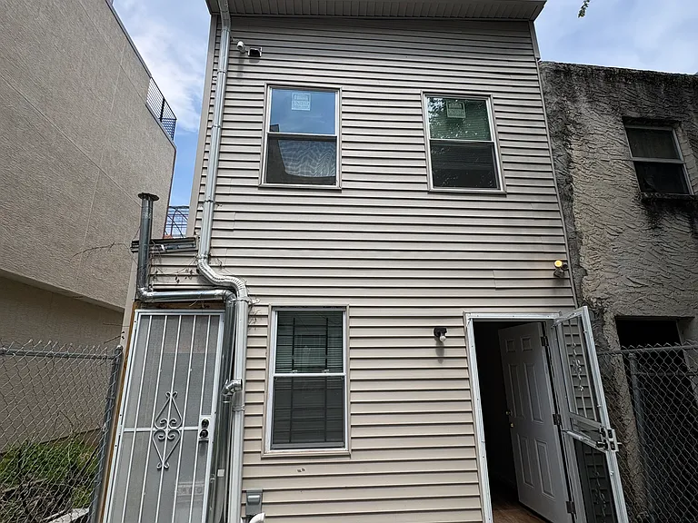 1125 N 10th — Photo 20