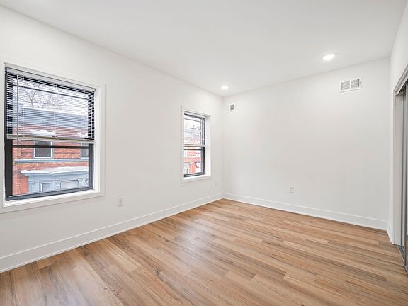 3rd image of 2209 N Natrona St #1