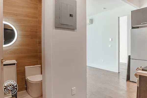 Rented by MySpaceNYC | media 45