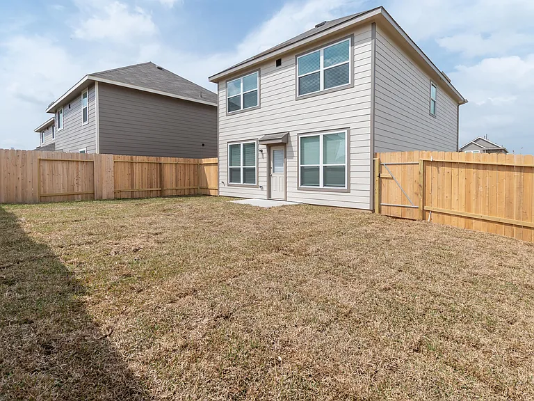 24303 Dolce Marina Ct — Photo 5