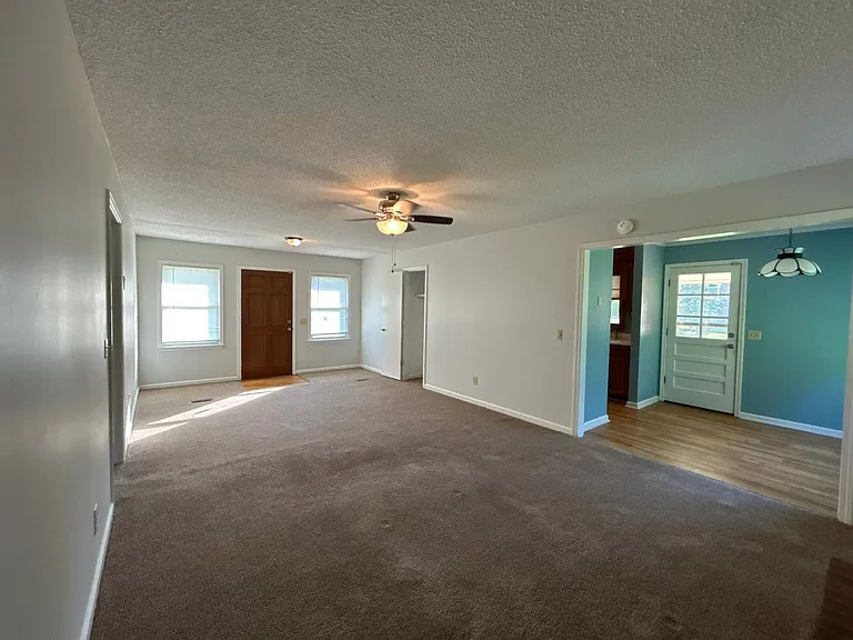 5722 Whisperwood Dr — Photo 18