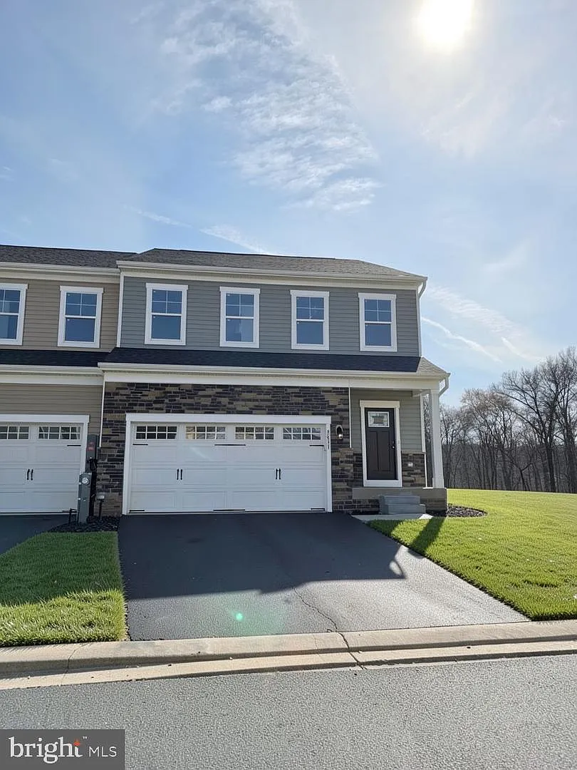 3631 Dexter Ct photo 1