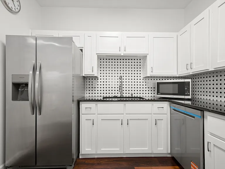 2414 Longview St #307 — Photo 20