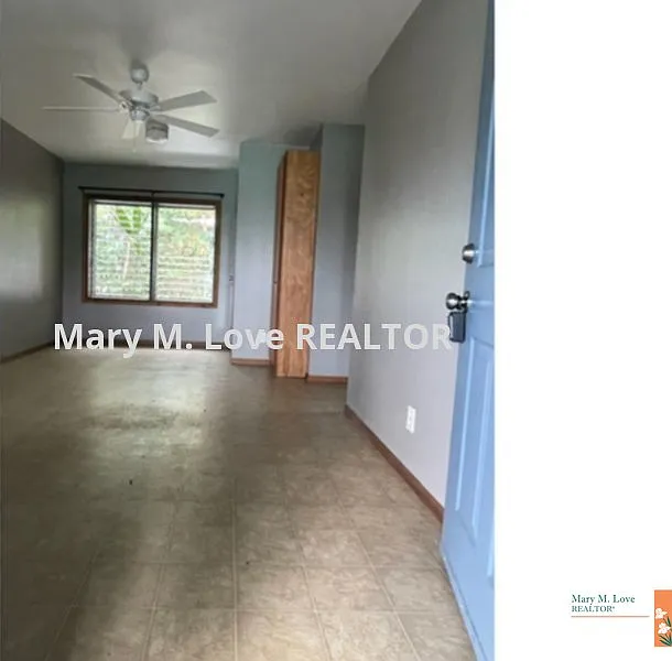 Studio, 150 sqft, $1,550 — Photo 2