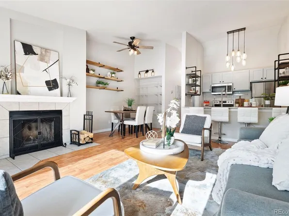 532 Oakwood Drive #D204, Castle Rock, CO 80104