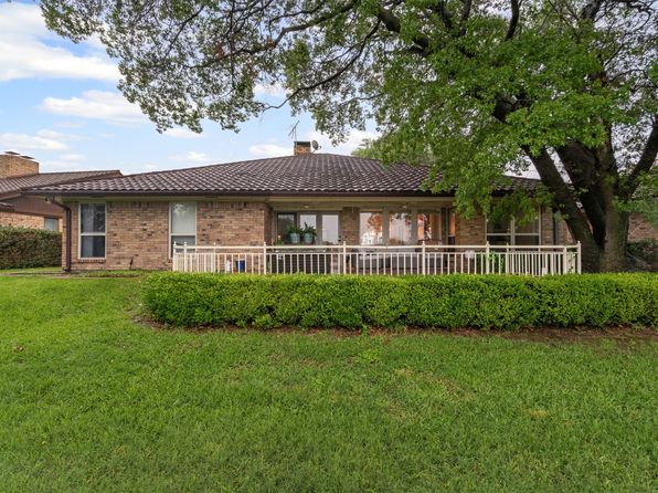 832 Havenwood Ln S, Fort Worth, TX 76112