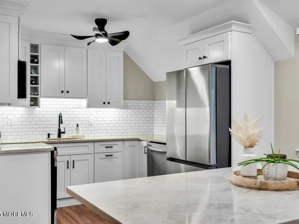 107 Riverview Avenue #113B, Neptune City, NJ 07753