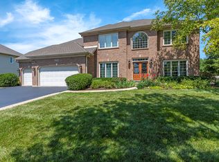 2780 Freeland Cir, Naperville, IL 60564