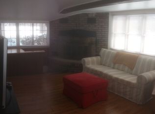 504 Bayview Ct, McHenry, IL