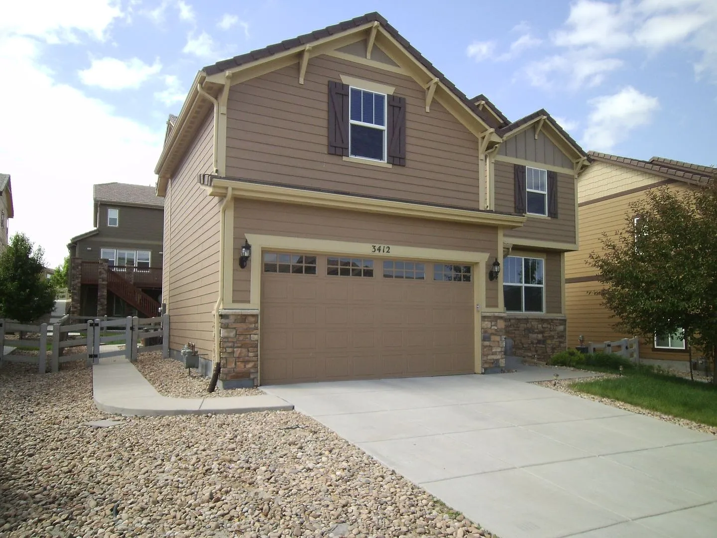 Spacious 5-Bedroom Home the Anthem neighborhood of Broomfield — Photo 2