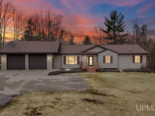 W7953-1 S Lake Antoine Rd, Iron Mountain, MI 49801