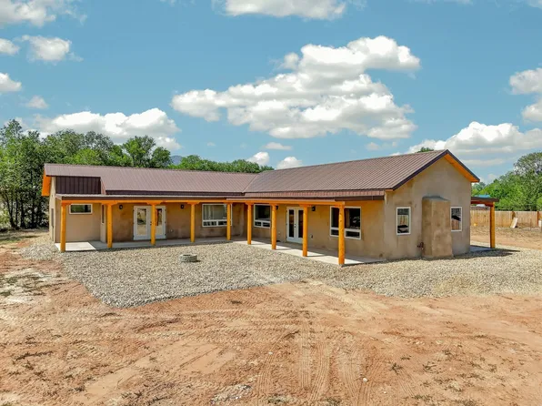 3 Calle Abenicio, Ranchos de Taos, NM 87557