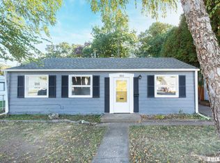 3810 11th Ave, Moline, IL 61265