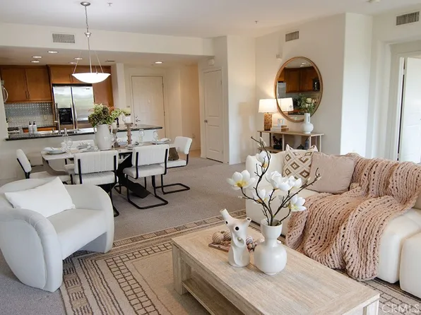 931 E Walnut St Unit 316, Pasadena, CA 91106