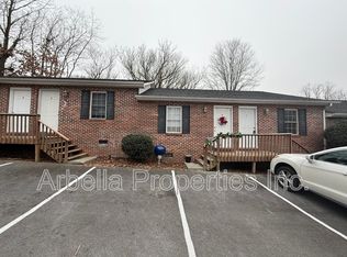 1909 Cherokee Rd APT 5, Johnson City, TN 37604