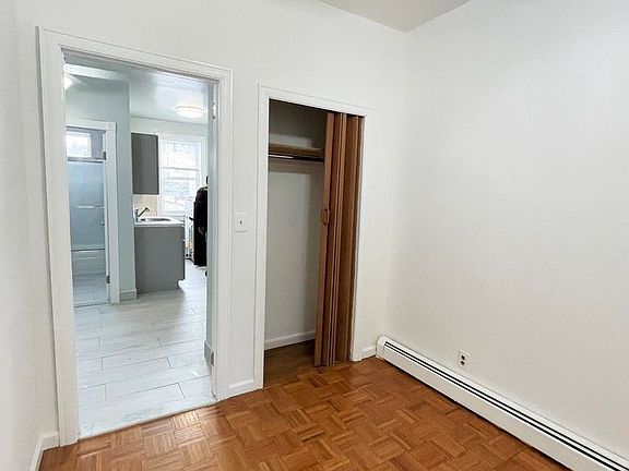 3rd image of 100 Moore St APT 3L