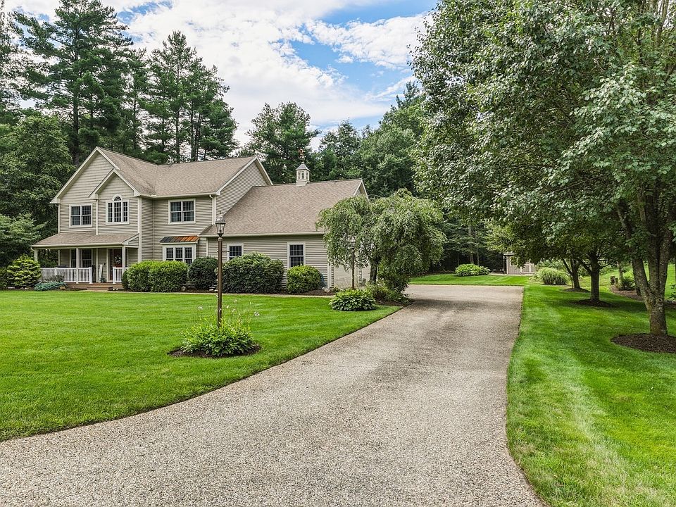 1st image of 2 Bayberry Ln