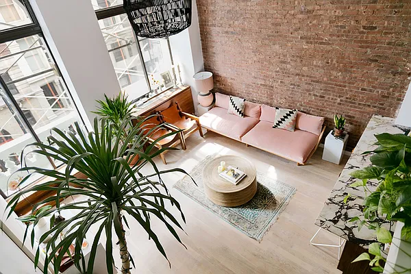 Sold by Compass | media 20