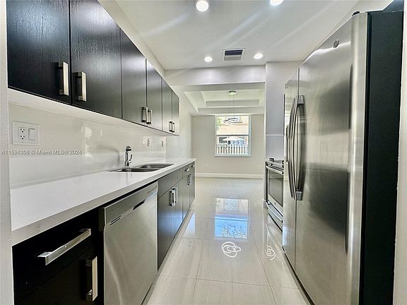 4th image of 661 NW 170th Ter #661