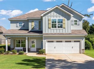 2102 Crossing Dr, Opelika, AL 36804
